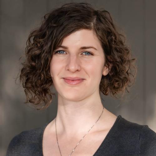 Kelly Iknayan headshot